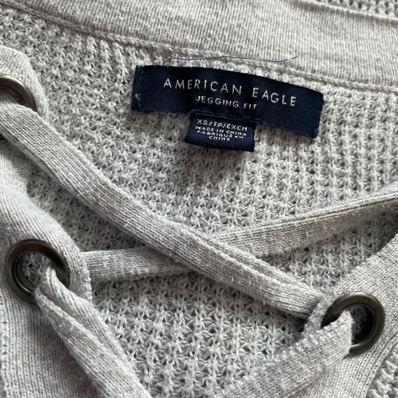 American Eagle Lightweight Sweater Jegging Fit Size XS - Picture 3 of 5